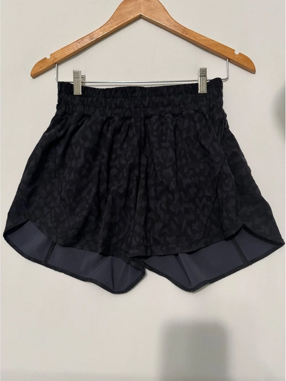 Lululemon Track That Mid-Rise Lined Short 5